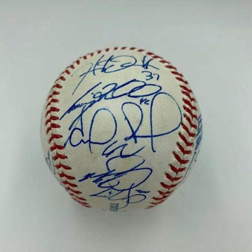 Отборът на Бостън ред Сокс, 2017, подписано на 26 Подписи в Мейджър лийг бейзбол с бейзболни топки с автографи на JSA COA